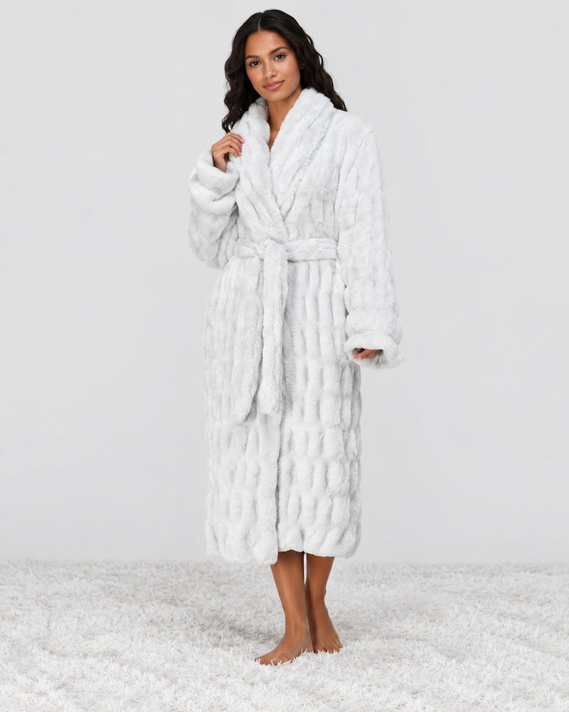 Plush Cloud-Like Ultra Cozy Fluffy Robe