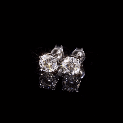 🔥2026 Hot Sale 70% OFF!🔥Classic 4-Prong Moissanite Earrings