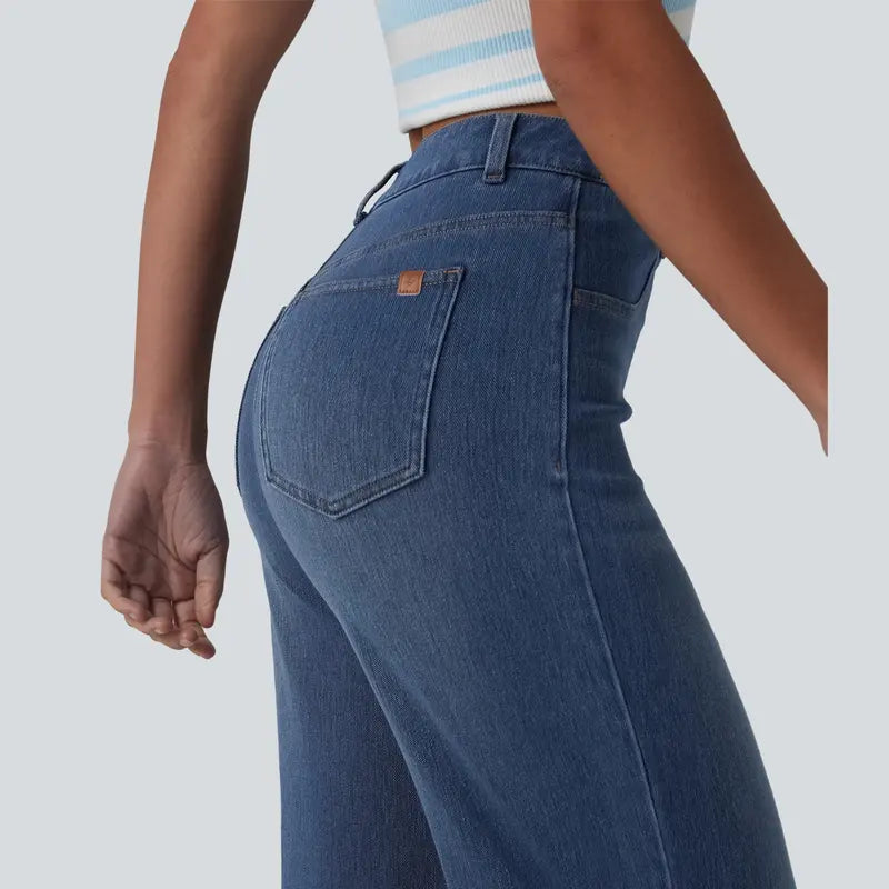 Women's High-Waisted Sculpting Straight-Leg Jeans