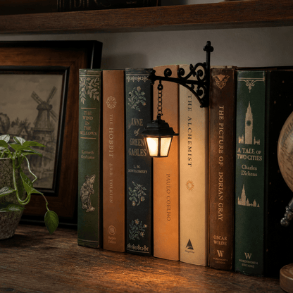 👻Ghost Bookshelf Lantern