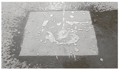 💧35oz Water-Based Transparent Waterproof Coating | Invisible Clear Sealant | Self-Leveling Waterproof Seal for Roof, Brick, Concrete, Wood &amp; Metal Surfaces