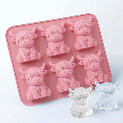 Mini Highland Cow 3D Ice Cube Mold for Drinks & Parties