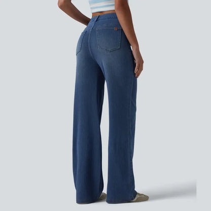 Women's High-Waisted Sculpting Straight-Leg Jeans