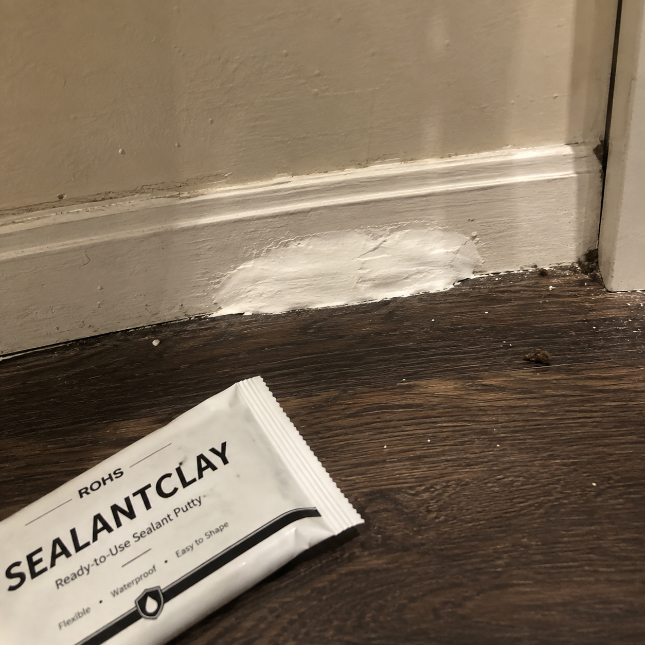 Customer wall repair using sealing clay