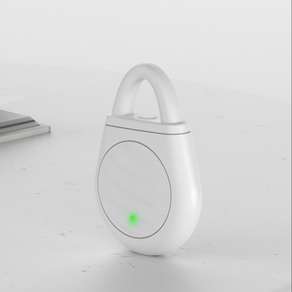 🔥Limited time offer Buy 2 get 3 free！🐦No more trouble from birds, beasts and locusts！Portable Ultrasonic Bird Repellent Keychain